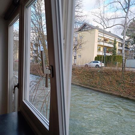 Apartment Am Bach Augsburg Exteriör bild